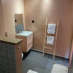 De Charme Dans Un Ancien Mas Cevenol Piscine Et Jacuzzi 度假居