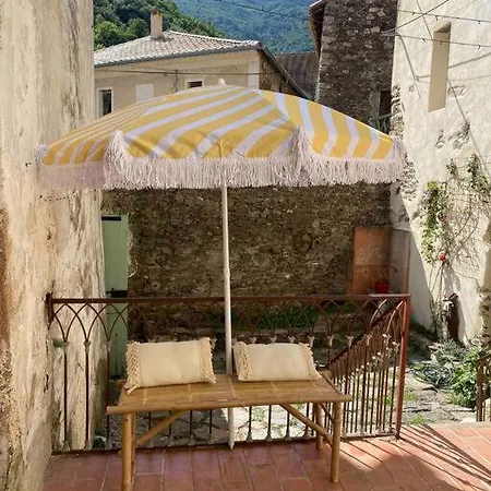 De Charme Dans Un Ancien Mas Cevenol Piscine Et Jacuzzi Feriehus Valleraugue